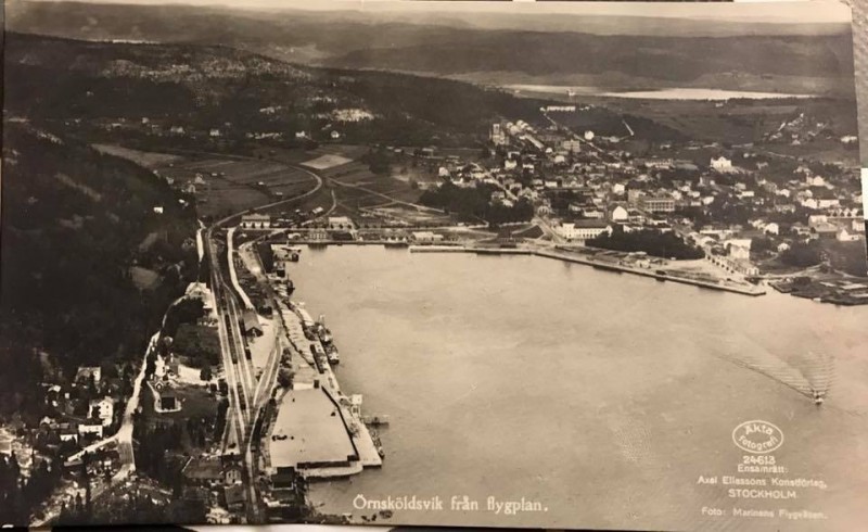 Örnsköldsvik hamnen flygbild ca 1923.JPG