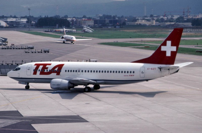 EI-BZT.JPG