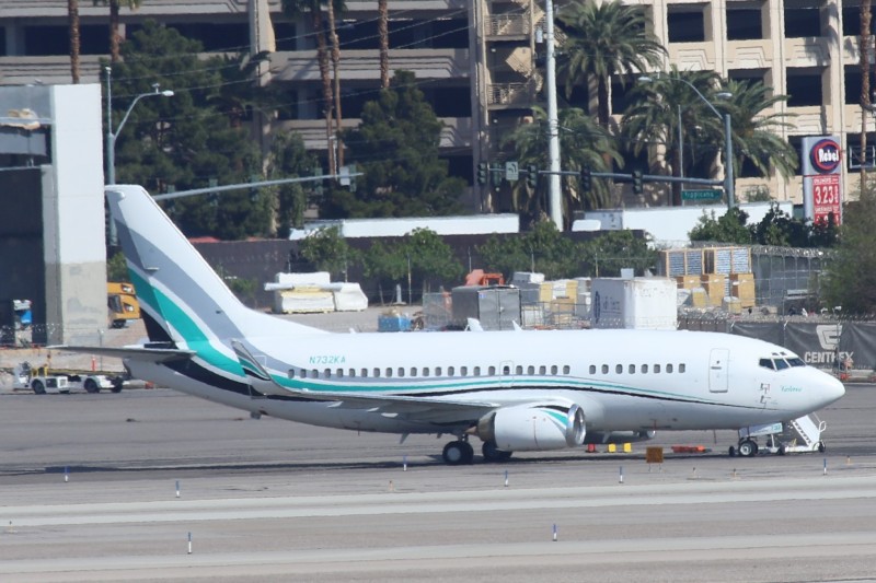 N732KA Boeing 737-59D CN 25065 ex SE-DNE G-OBMX LX-LGN OK-WGD VP-BKP N565EL Las Vegas, NV Apr21-2019 002.JPG
