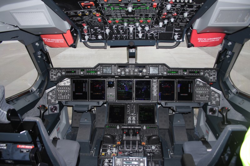 ZM400cockpit2ARN150306.jpg