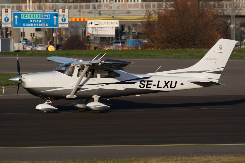 SE-LXU201106BMA.jpg