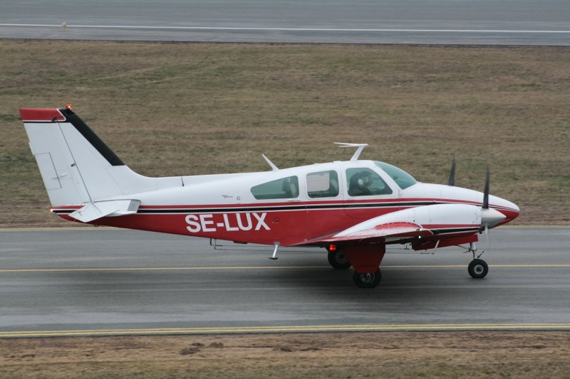 SE-LUX140302BMA.jpg