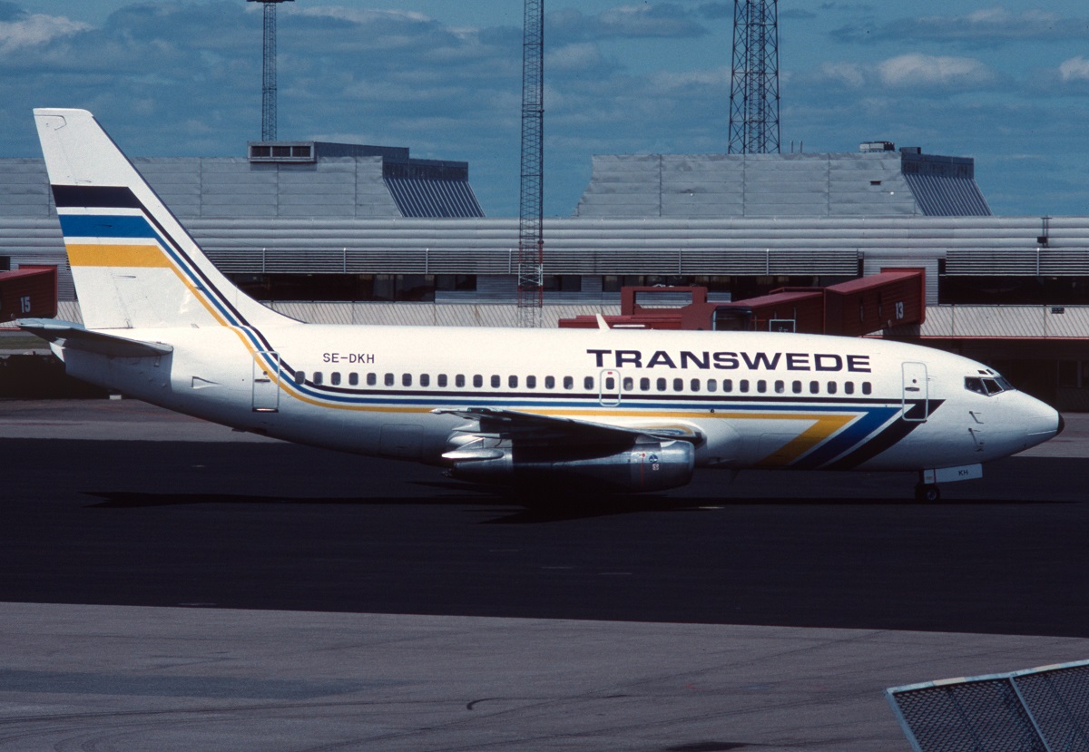 SE-DKH890625ARN.jpg