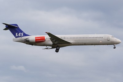 SE-DIC, SK1484 från Oslo ankommer Arlanda 18 juli 2008. Foto: Roger Andreasson